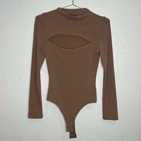 NWT ASTR The Label See Me Bodysuit Nude Small - Picture 2 of 14